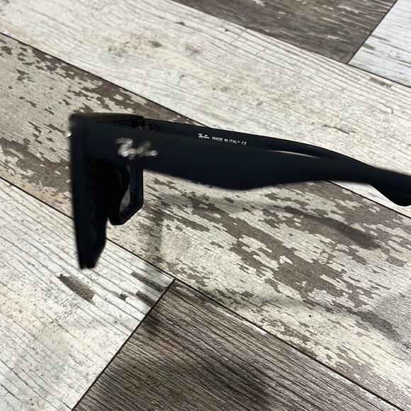 Matte black sunnies - Picture 2 of 2